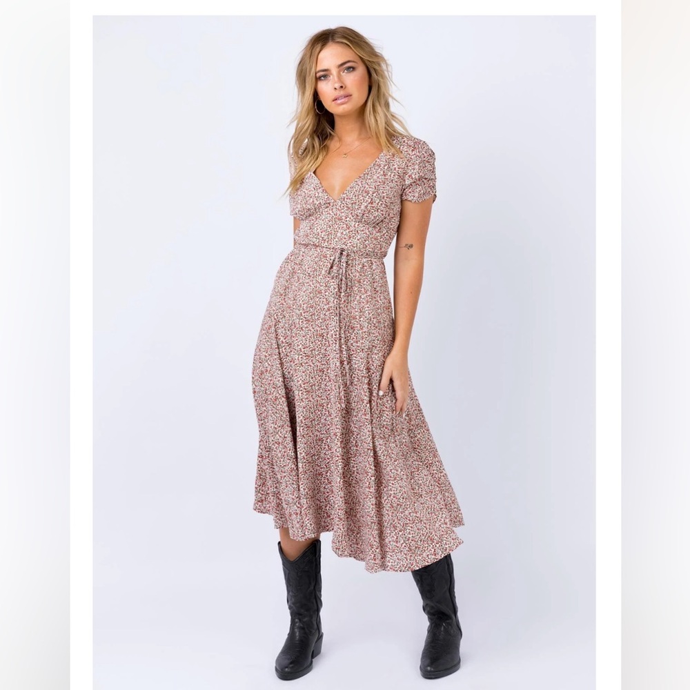 Princess Polly size 4 floral V neck midi dress